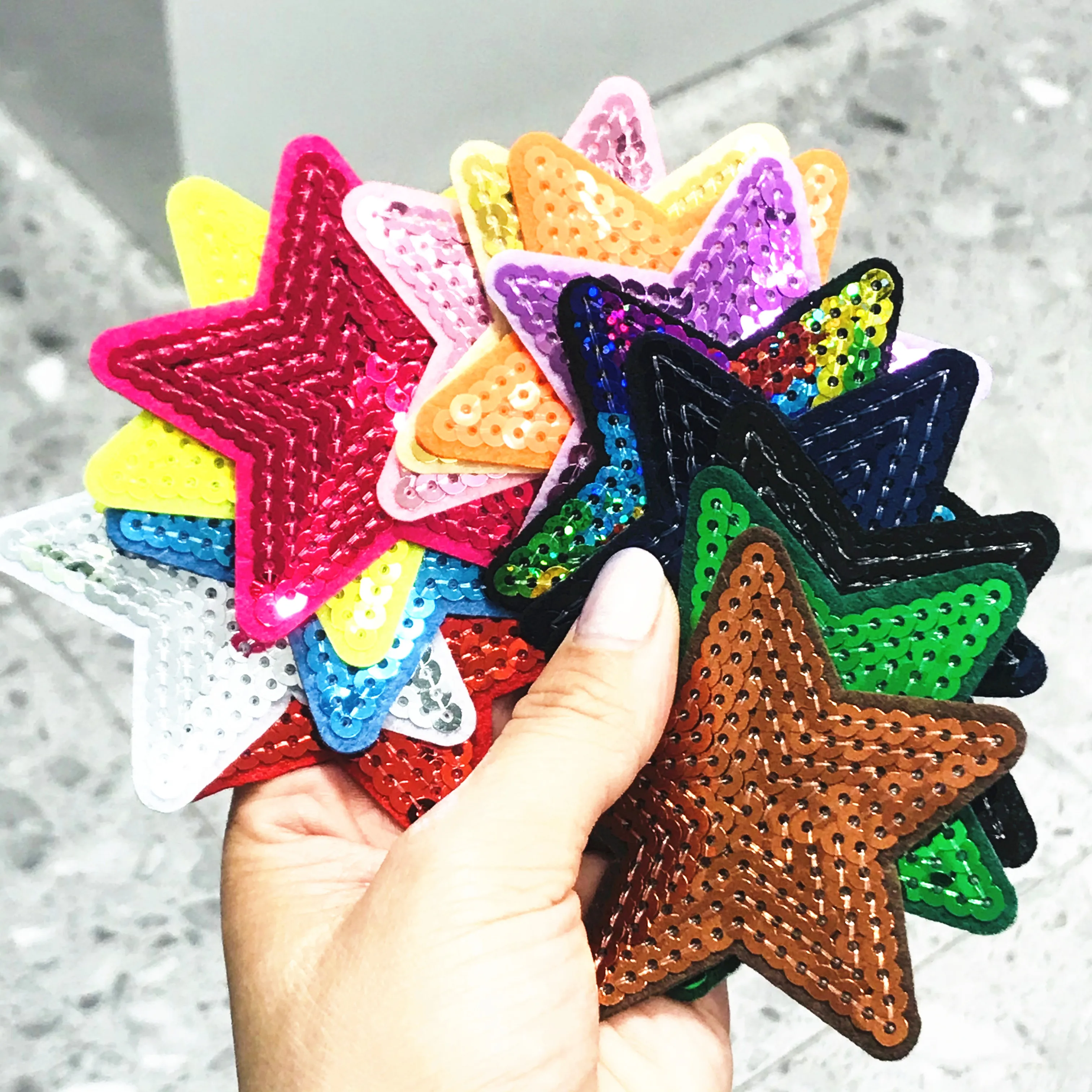 1Pcs Sequined Shiny Star Colorful Patch Glitter Stars Stickers DIY Fabric Appliques Embroidered Iron On Coats Jeans Pants Badge