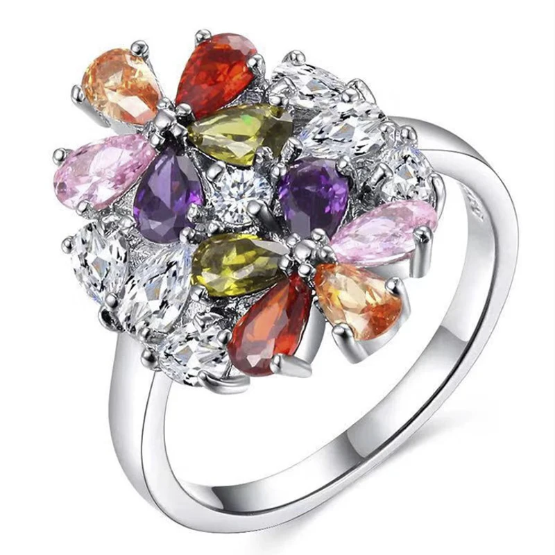 Hot Selling Fashion Flower Ring, Temperament Creative Color Ladies Crystal Jewelry Whole Sale Couple Wedding Rings Womens