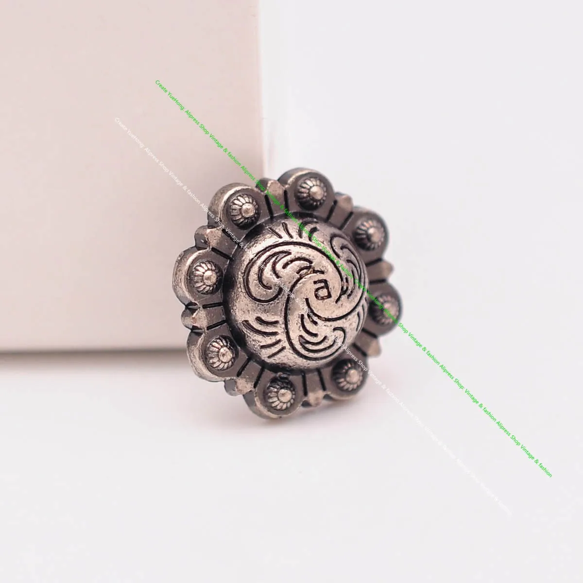 20 stücke 16mm Vintage Silber Westlichen Blumen Beere Conchos Screwback Für Leathercraft Pferd Sattel Gürtel Brieftasche Hut Decor – Detail 2