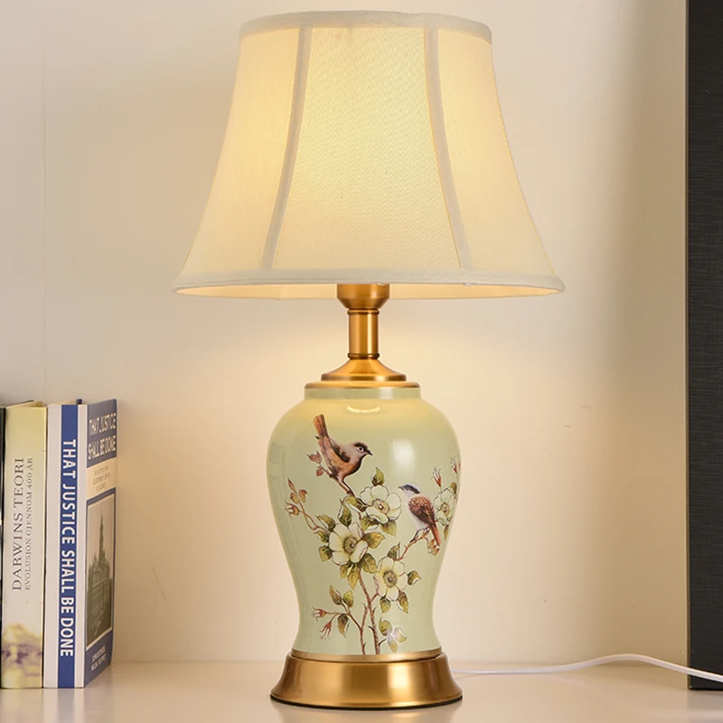 

Modern Vintage New Chinese Style Flower And Bird Ceramic Table Lamps For Living Room Desk Room Bed Room Background Lamp E27 220V