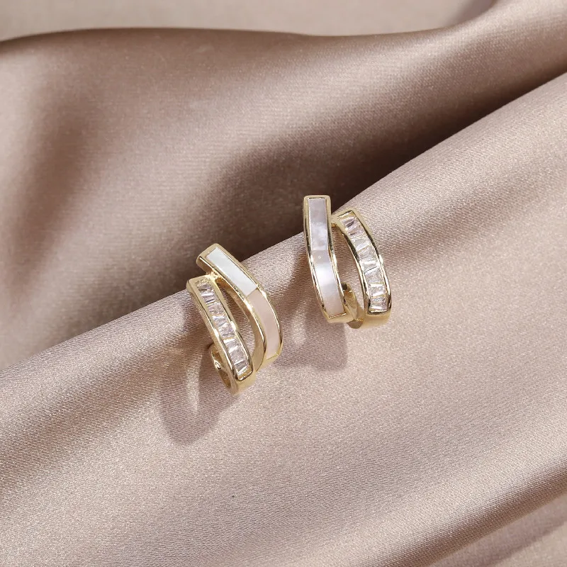 South Korea's new design fashion jewelry simple double layer zircon shell earrings elegant urban women's daily work accessories