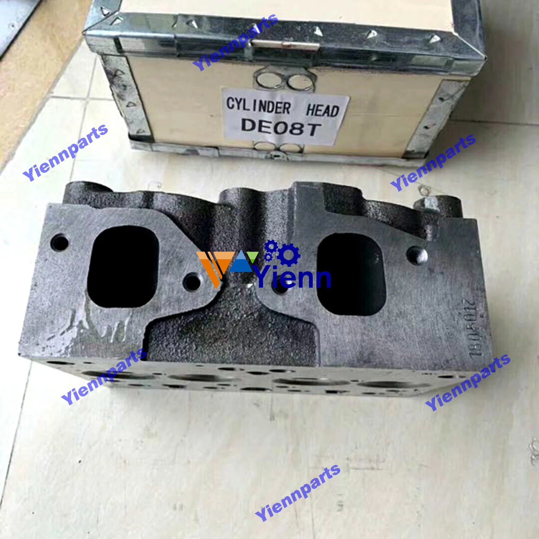 

New DE08 Engine Cylinder Head For DOOSAN DAEWOO DE08 DE08T Diesel EngineRebuild Parts With Good Quality