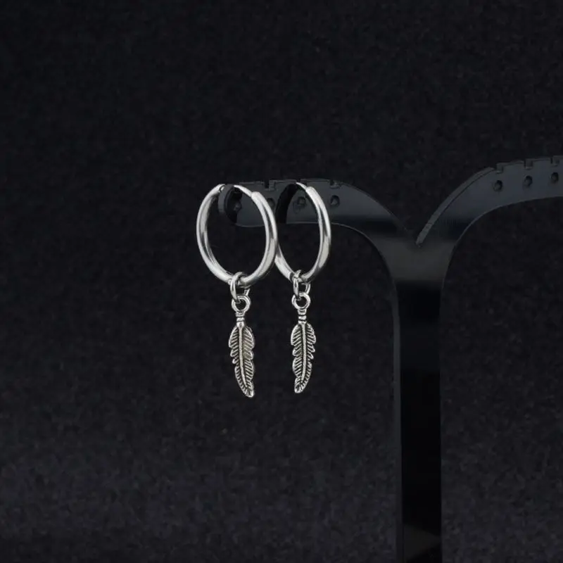 Hip Hop Kpop Leaf Titanium Feather Pendant Hoop Earrings Korean Jewelry Fashion Hot New Dropship New