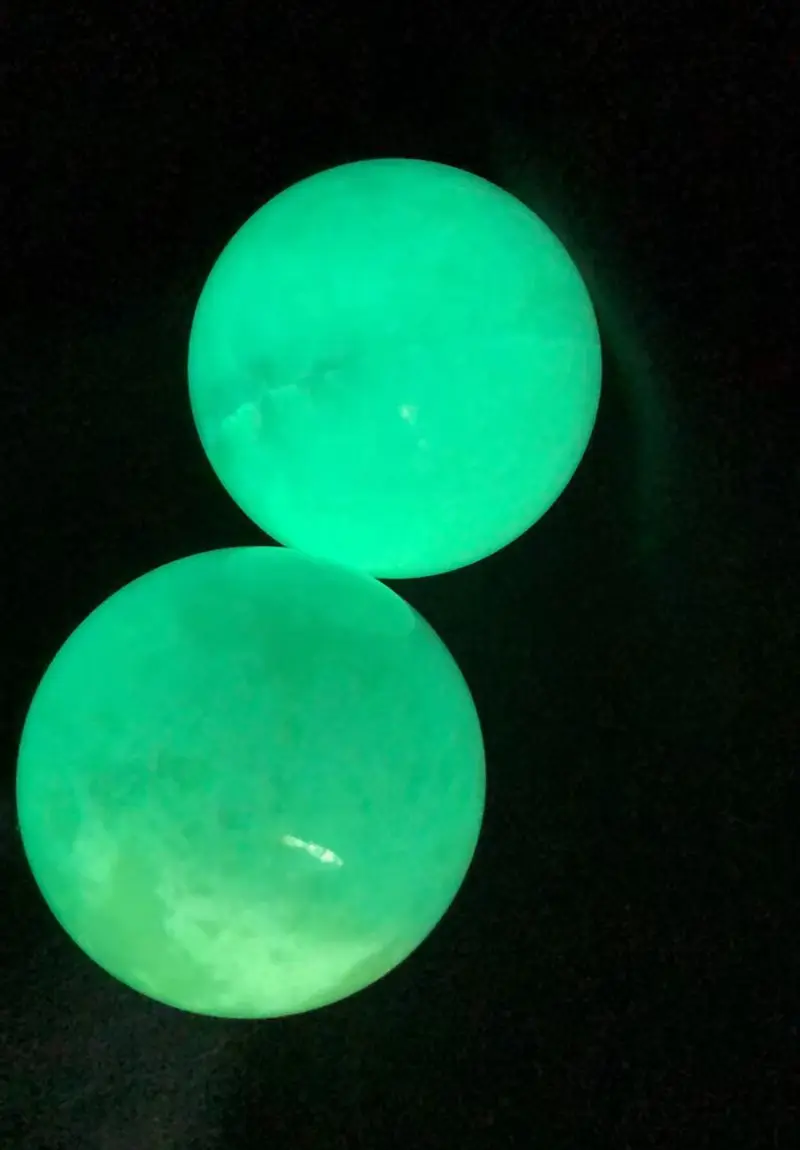 52mm Dia.Sphere Nature Ore Night Shine Ball Energy Glitter Green light Talisman Very Rare With Stand