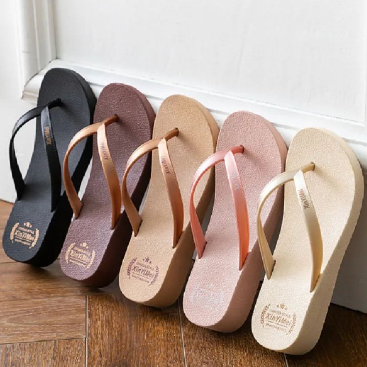 Simple Solid Color Comfortable Wedge Slippers Flip Flop Women Summer Fashion Casual Non-Slip women Flip Flops Breathable Beach