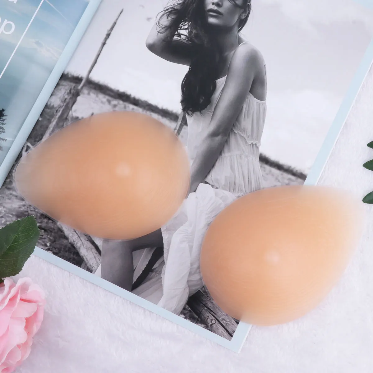 2Pcs Breasts Fake Boobs Nude Soft Silicone Waterdrop Shaped Fake Breast Mastectomy Prosthesis Breast Pad for Crossdresser