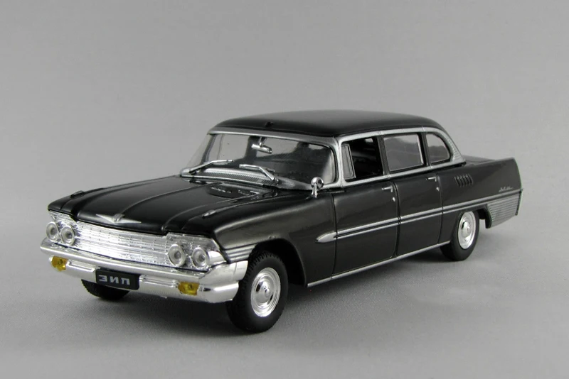 NEW 1/43 Scale ZIL-111G USSR Cars Diecast Alloy toy Model for collection gift