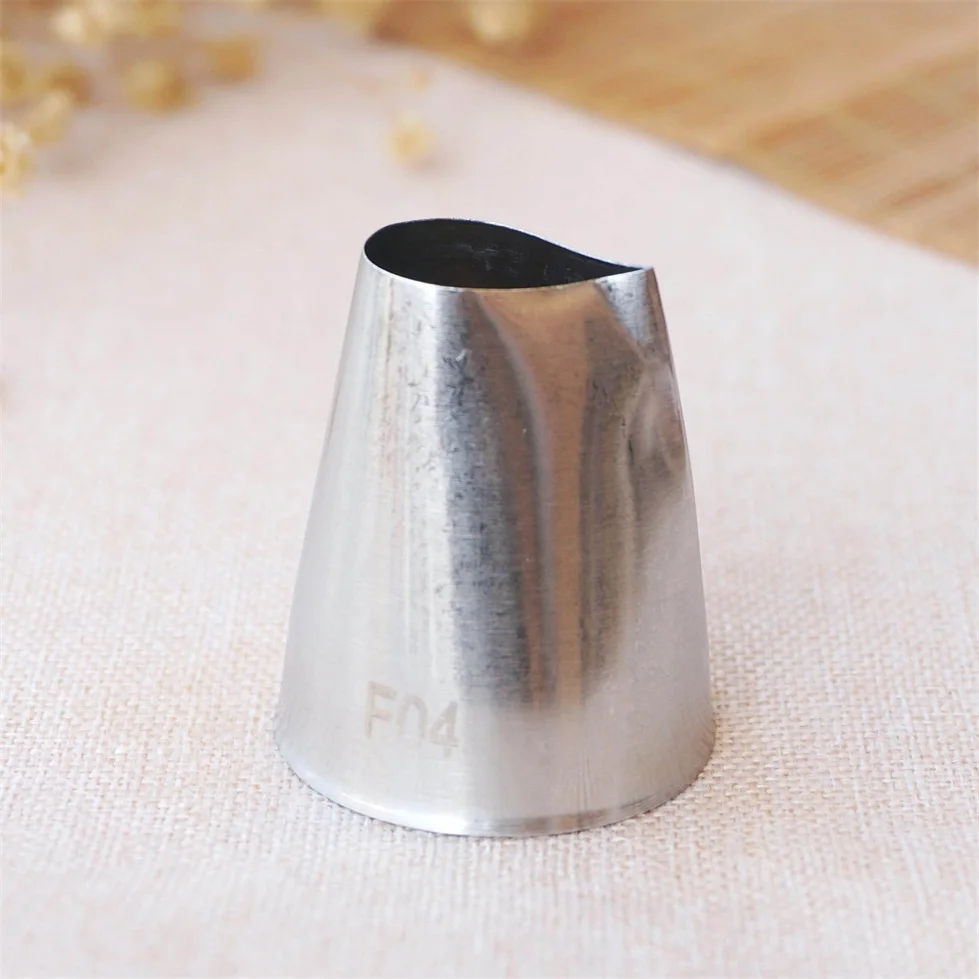 #F04 Leaves Water D… - image