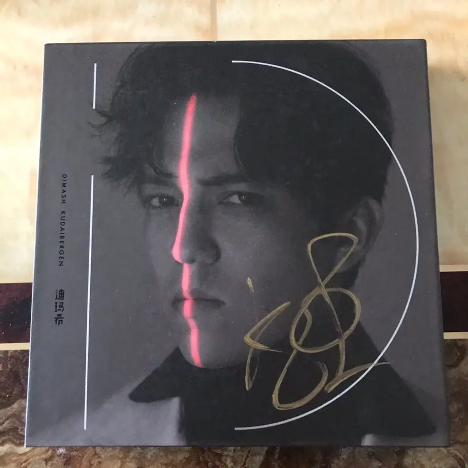 hand signed Dimash Kudaibergen：iD autographed album 2CD+lyric