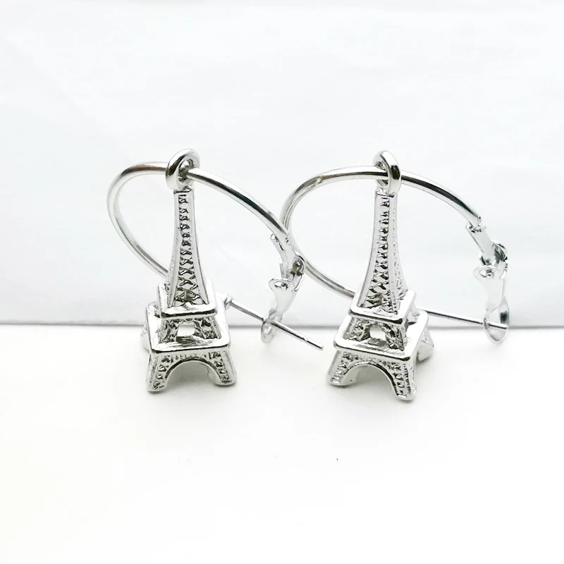 Vintage Earrings Paris Tower Aircraft Pendant Cute Travel Souvenir Earring Hoop Fashion Jewelry Accessories Charm Woman Festival