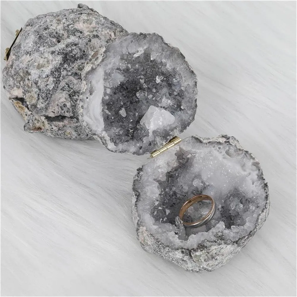 Natural Handmade Storage Agate Geode Necklace Box Rough Quartz Crystal Earring rings Box Crystal Stone Women Jewelry Container
