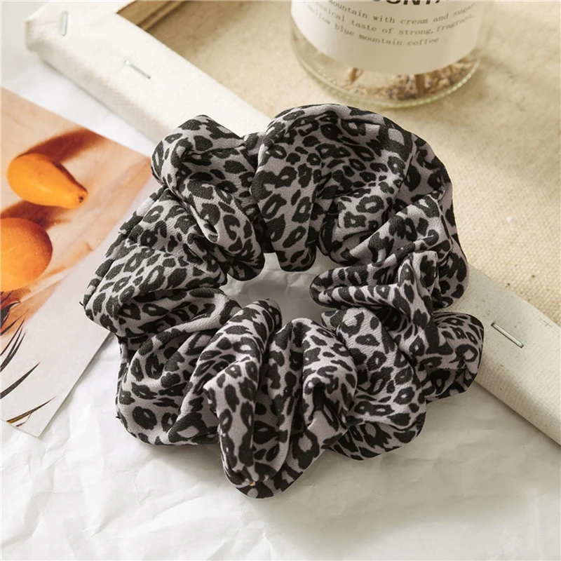 Leopard Hair Scrunchies Stretchy Scrunchie Women Elastic Hair Bands Girls Headwear Animal Print Ponytail Holder Rubber Hair Ties