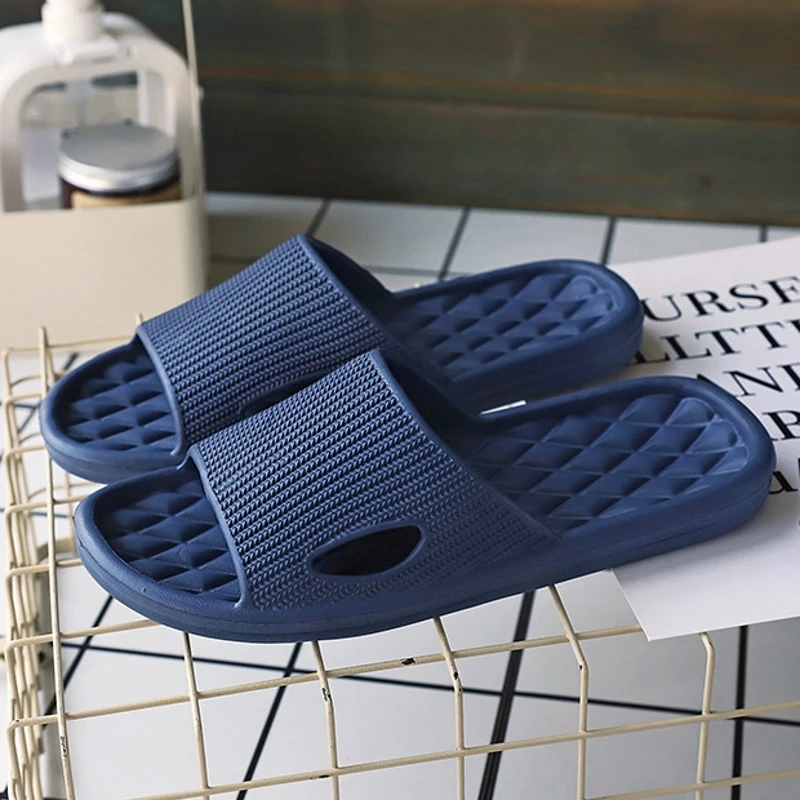 Men Indoor Home Slippers Summer Non-slip Flip Flops Bath Slippers Couple Family Flat Shoes Hotel Sandal Slides