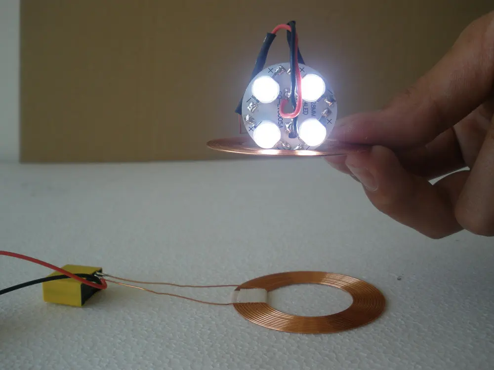 Không Dây Mô Đun Cung Cấp Năng Lượng Cho Từ Levitation Sạc Không Dây Mô Đun Truyền Tải Điện Năng Không Dây Module Cuộn Dây XKT515-04