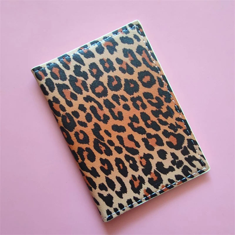 New Arrival Women\'s Leopard Print Travel Passport Cover Wallet Unisex Business Multifunction Credit Card Purse Organizer Case