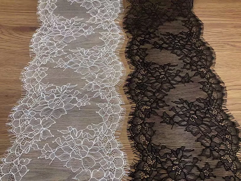 

30 yards Chantilly Lace Trim With Double Eyelash Borders 16.5 cm Wide Veils Lace Caps Gowns Lingerie