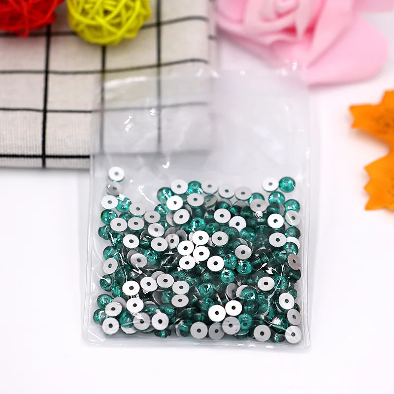 High Quality Perforated Crystal Glass Flat Bottom Drill Color Middle Hole Hand-sewn Drill DIY Clothing Wedding Accessories