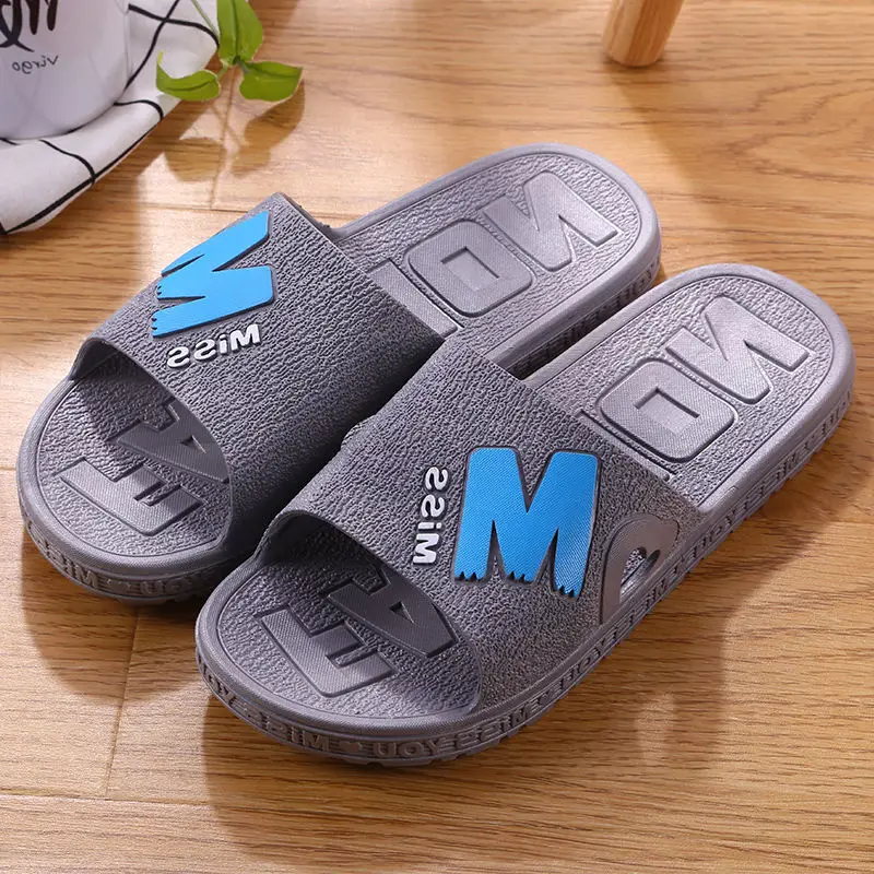 Comfortable Japanese home slippers men\'s summer indoor bathroom bath non-slip anti-odor bath home plastic soft-soled sandals