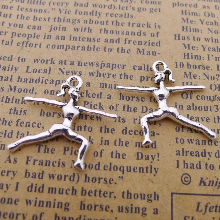 20pcs/Lot 21x23mm Antique Silver Color Gymnast Athlete Charms Pendant For Jewelry Making DIY Jewelry Findings