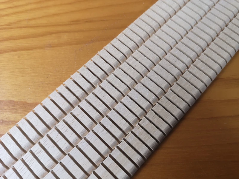 HUATOOL-8-teiliges Set Doppelseitige Geschlitzte Gitarren-Einlagenstreifen für Innere Kantenverzierung Gitarren-Zubehör – Detail 22