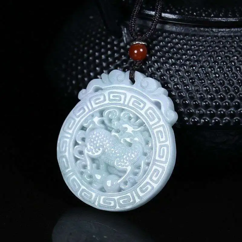 Hot Selling New Natural Jade Unicorn Gift Pendant Charm Jewellery Hand-Carved Pendant for Women Men Fashion Accessories