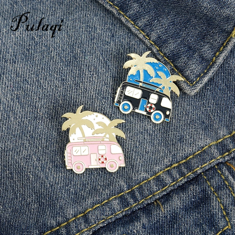 Travel Cartoon Enamel Lapel Pins Hawaiian Coconut tree Bus Brooches Badges Fashion Pins Gifts for Friends Pins Jewelry Wholesale