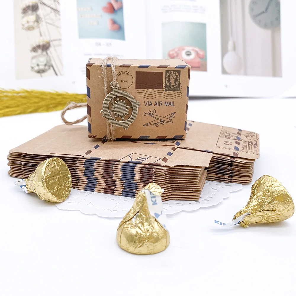 100pcs Vintage Favors Kraft Paper Candy Box Travel Theme Airplane Air Mail Gift Packaging Boxes Wedding Souvenirs scatole regalo