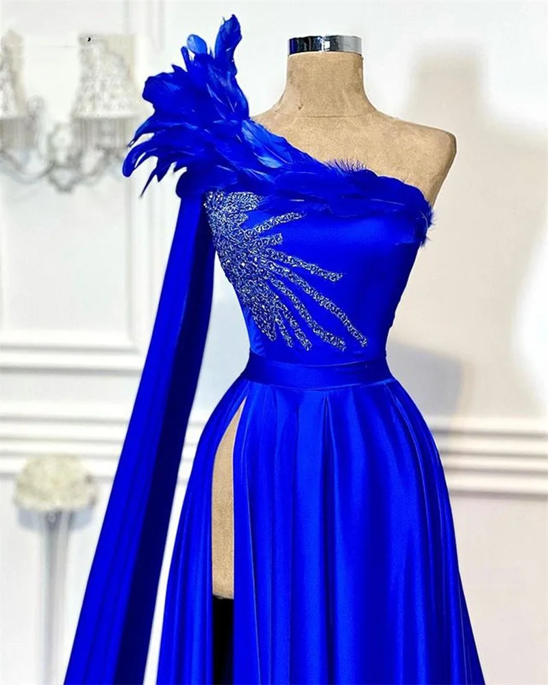 Azul real vestidos de celebridade a linha um ombro jérsei frisado penas famoso longo formal tapete vermelho vestidos