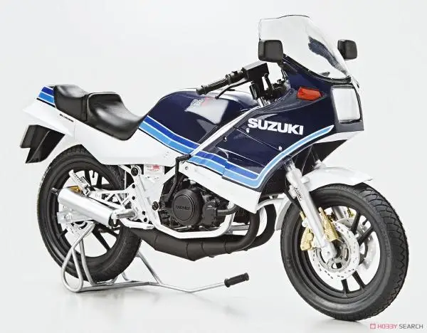 Aoshima plastic assembly model 1/12 scale Suzuki GJ21A RG250R 1984 motorcycle adult collection DIY assembly kit 06322