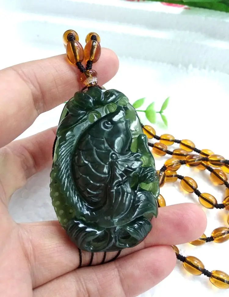 Nature dark green jade pendant Carven cyprinoid Amulet Hanging Lucky allegory For man