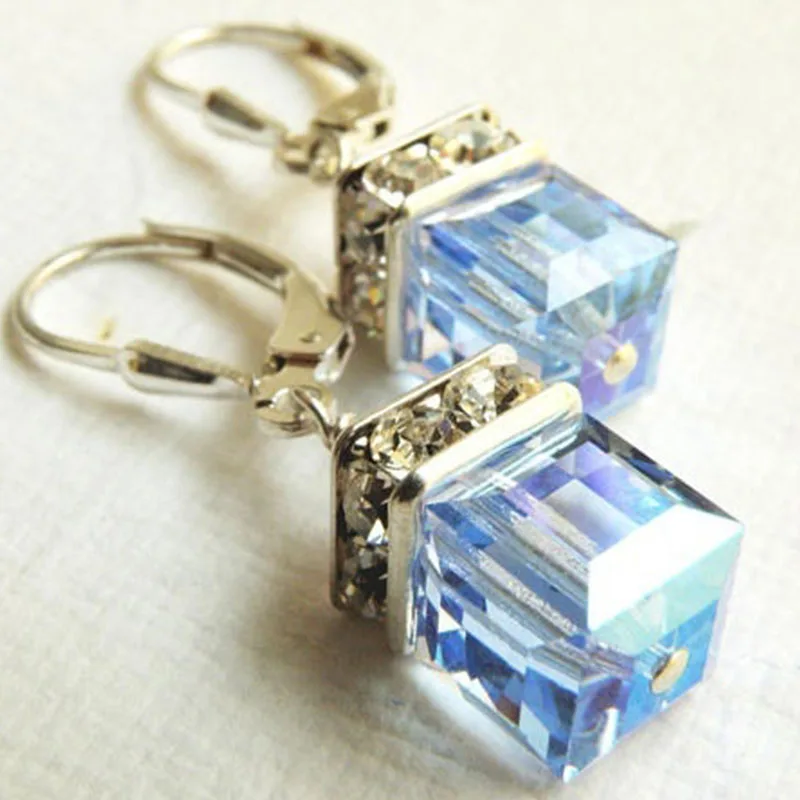 Orecchini di cristallo peridoto orecchini verdi orecchini pendenti