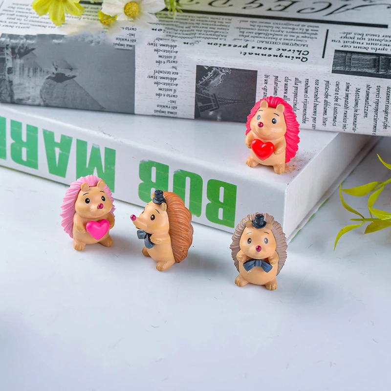 4 Pcs Plant Ornament Craft Ornament Embracing Hedgehog Ornament DIY Material Micro-landscape Wholesale