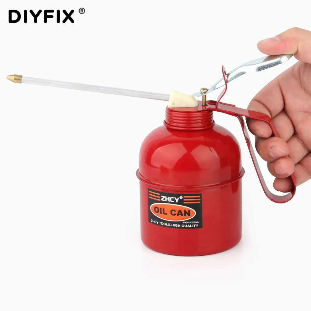 DIYFIX 300/500ML Grease Gun Oil Pump Lubricating Oil Can Metal Hose High Pressure Oiler Oil Injector Can Car Repair Clean Tools