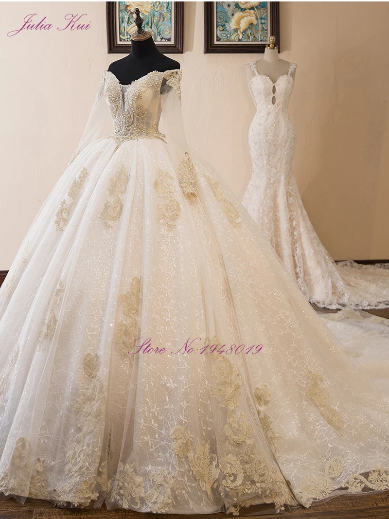 Julia Kui Elegante tulle lucido cappella treno applique abito da ballo in pizzo abiti da sposa perle con perline gonne da sposa con spalle scoperte
