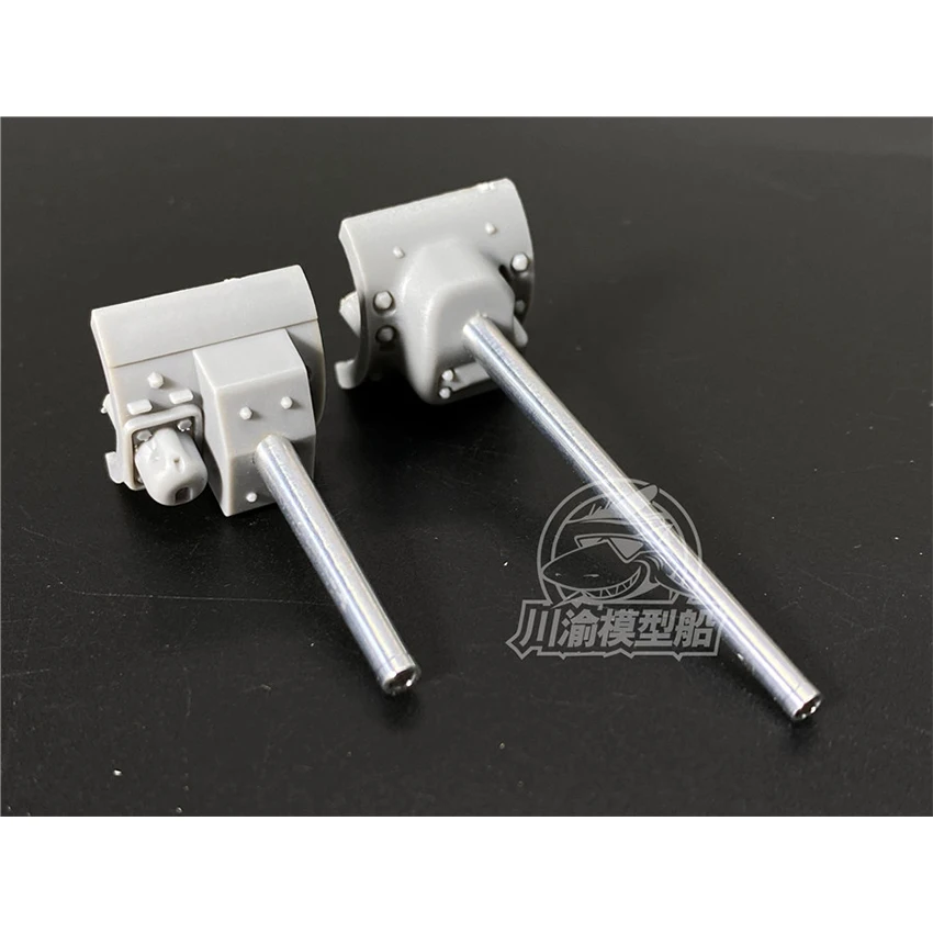 

Металлические бочки в масштабе 1/35 для модели танка Trumpeter 00358/09597 KV-1