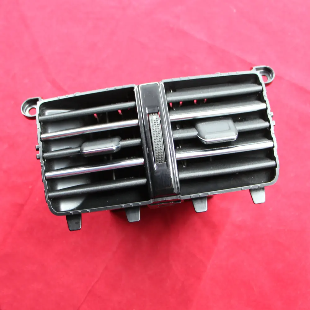 Apply to Passat B8L Air outlet of rear air conditioner Piano paint style Air conditioner outlet grille 3GD 819 203 3GD819203