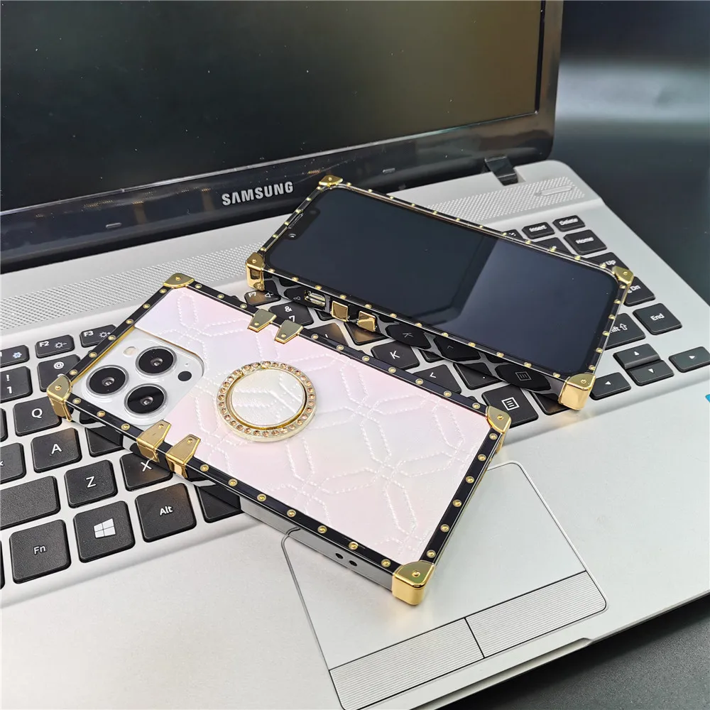 Luxury Leather Plaid Case For iphone 16 PRO MAX 16 Plus 11 12 13 14 PRO MAX Fashion Phone Cover Retro Case For iPhone 15 PRO MAX image 4