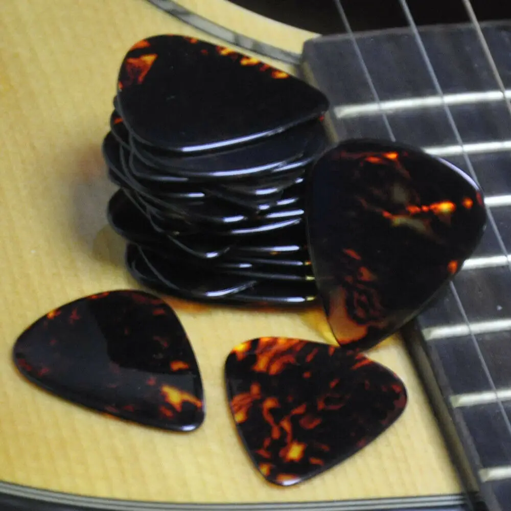 Lots of 100pcs 0.96mm Heavy Gauge Guitar Picks Plectrums Celluloid Tortoiseshell