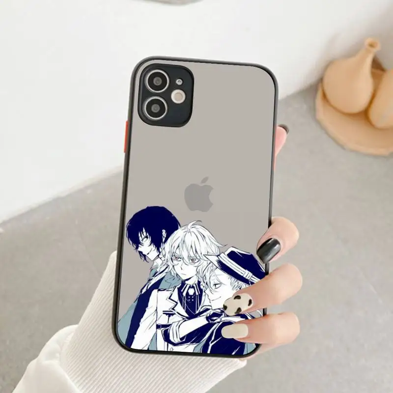 Anime Seraph of the end Mikaela Hyakuya Phone Case for iPhone X XR XS 7 8 Plus 11 12 pro MAX Translucent Matte Shockproof shell