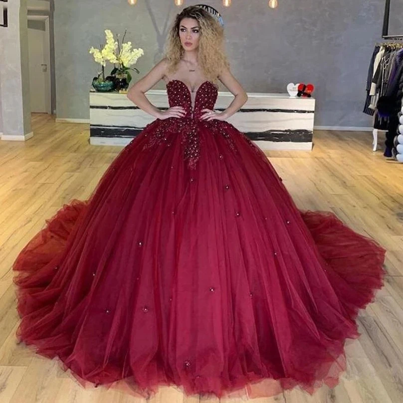 

Angelsbridep Deep V-neck Ball Gown Quinceanera Dresses 2022 Appliques Vestidos De 15 Anos V-neck Robe De Bal Celebrity Dresses