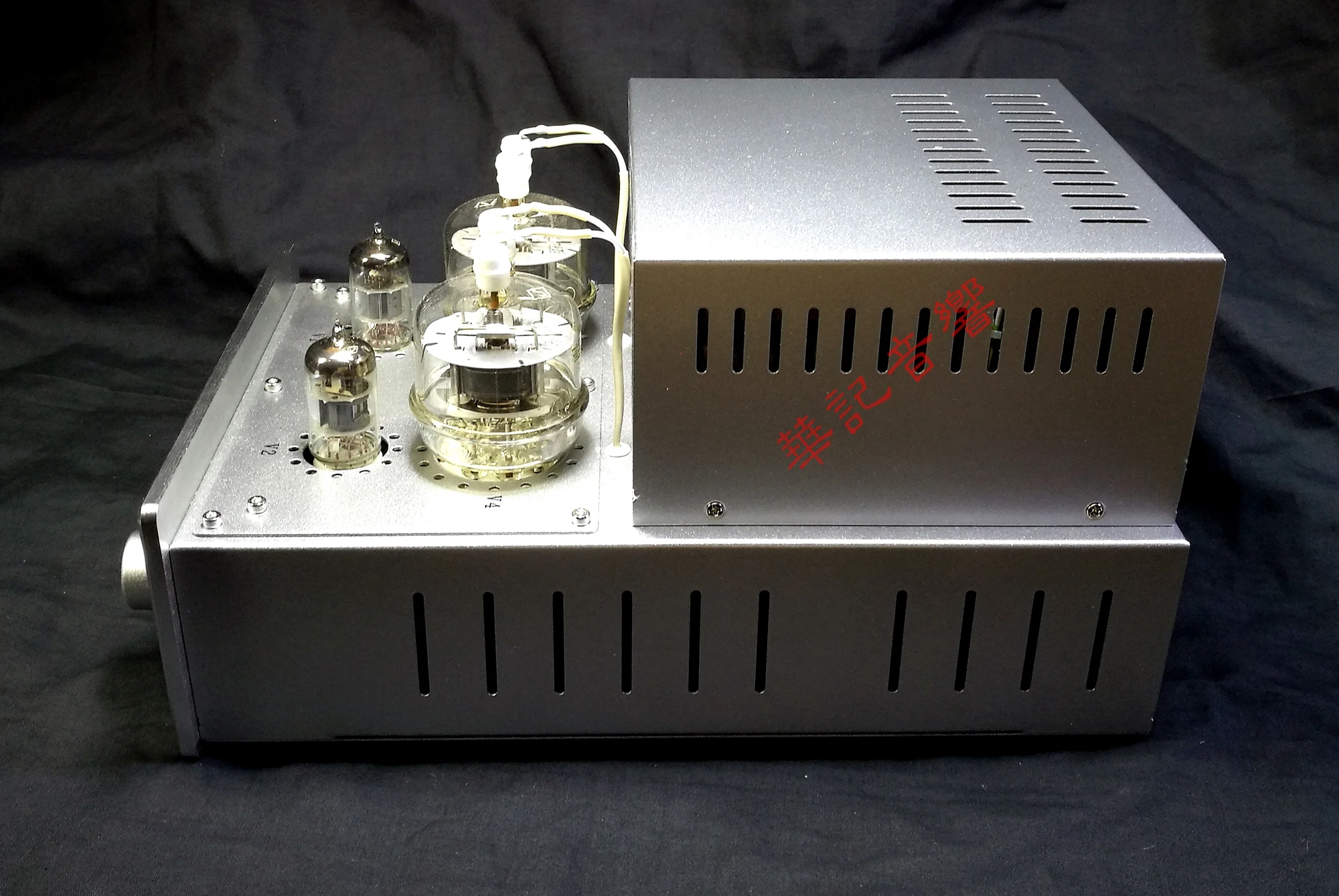 NEWest HUAJI ST-FU32PP 2*10W push-pull tube tube amplifier power amplifier, 28HZ-20KHZ, 6F2 (6U8, ECF82) x2, FU32 (832A) x2