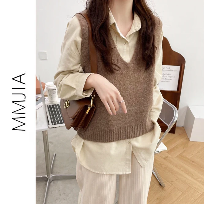 

2021 Spring Autumn V-neck Knitted Vest Coat Loose Women's Versatile Top Girls Wear College Leisure Outside Student Coffee