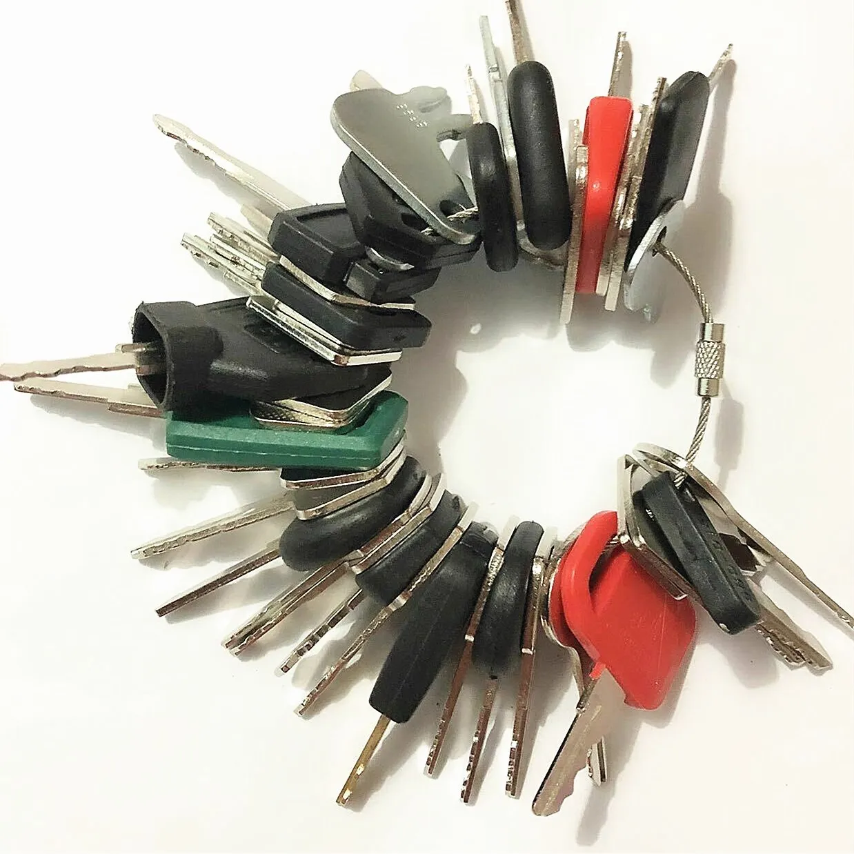 30 keys Construction Ignition/Heavy Equipment Key Set For Caterpillar Kubota Deere JCB For volvo C001  D200 787 52240 166 5P8500