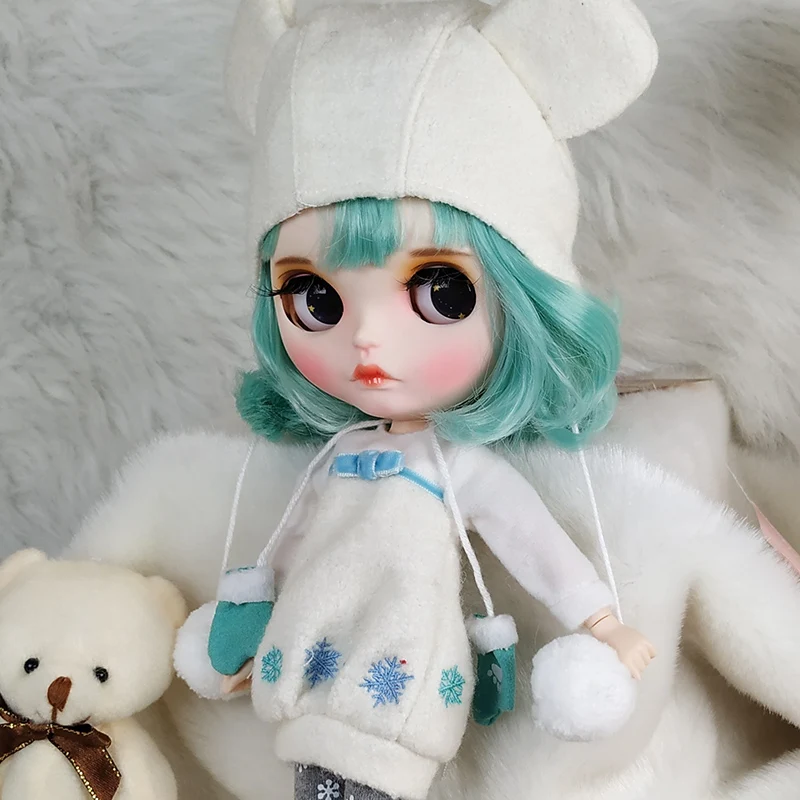 Blyth ICY DBS 1/6 joint body doll Snow set clothes including dress leggings hat shoes glove soutfits gift