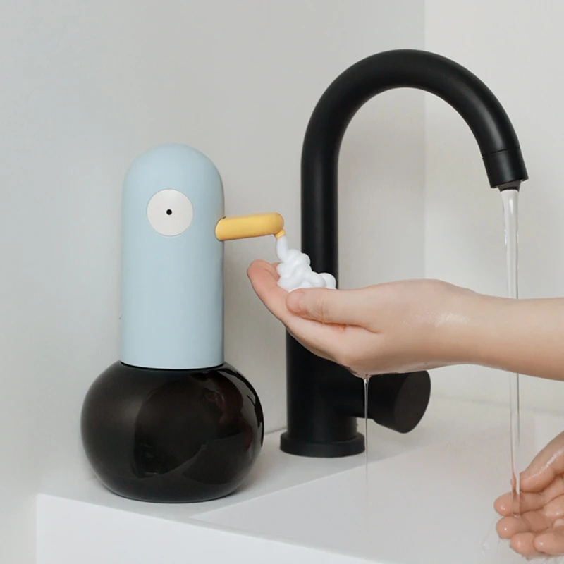 

Utensils for kitchen Touchless Automatic Soap Dispenser USB Charging Smart Foam Machine Infrared Sensor Dispenser Hand Sanitizer