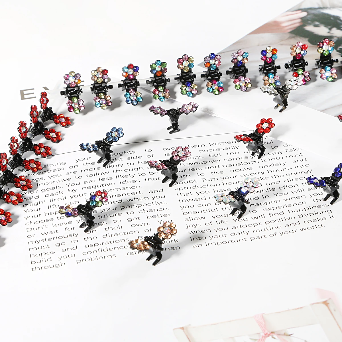 New Fashion Crystal Rhinestone Flower Hair Claw Hairpins Styling Accessories Ornaments Hair Clips Hairgrip for Kids Girls