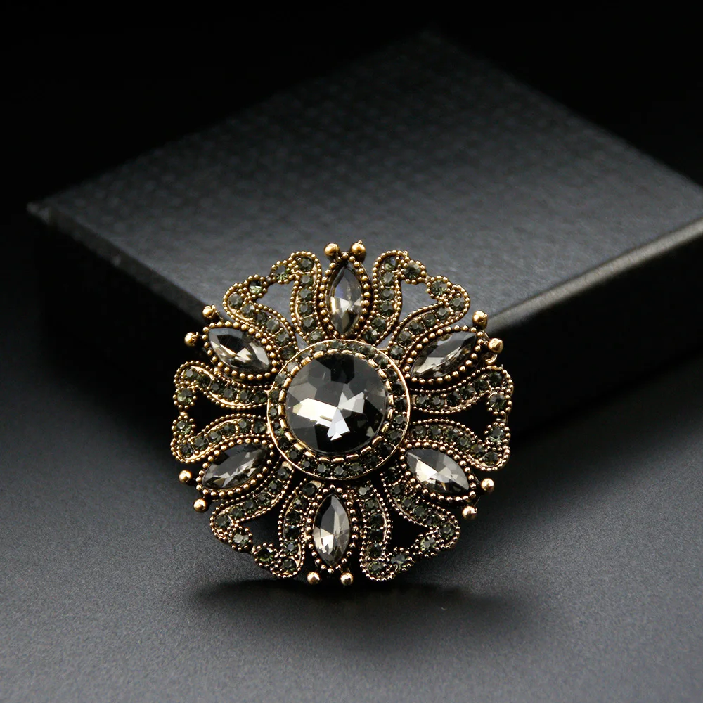 Sunspicems Vintage Gray Crystal Round Bohemia Brooch For Women Turkish Indian Brooches Pin Hijab Lapel Jewelry Retro Gold Color