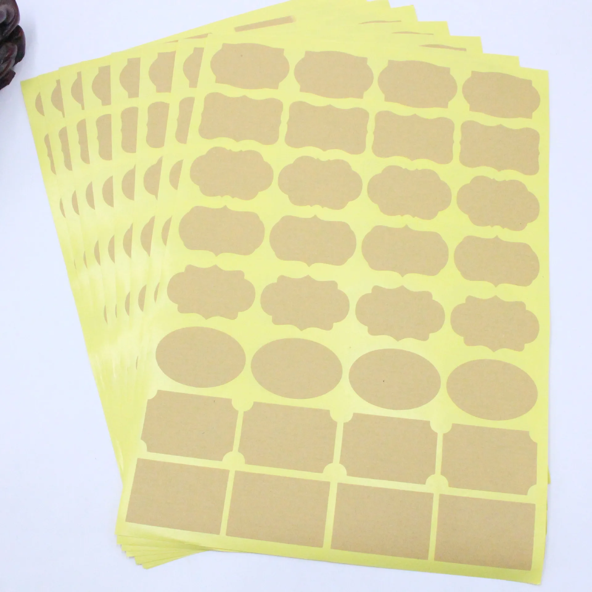 96 Pcs/lot Handmade Sticker Vintage Blank Kraft Label Sticker DIY Hand Made For Gift Cake Baking Sealing Sticker