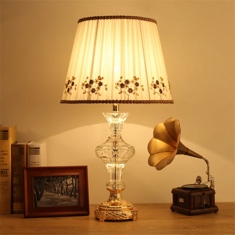 OURFENG Modern Table Lamp Crystal Bedside LED Desk Light Luxury Decorative for Home Foyer Bed Room Office Hotel Study