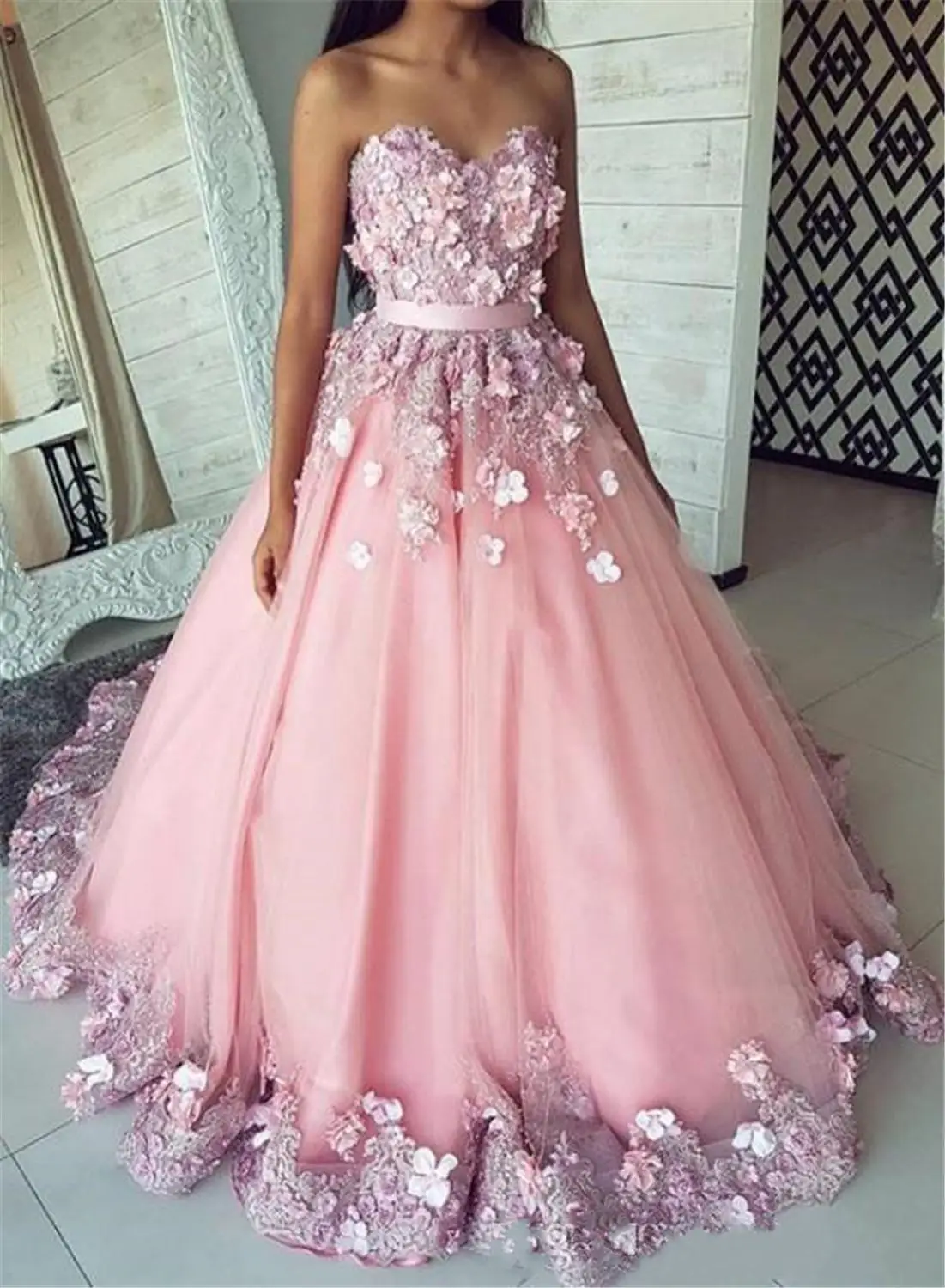 Sweet Girls Pink Prom Dress 3d Flowers Strapless Sleeveless Tulle Elegant Evening Party Gowns Junior Formal Dress